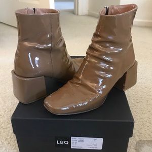 LOQ Lazaro Patent square toe boots